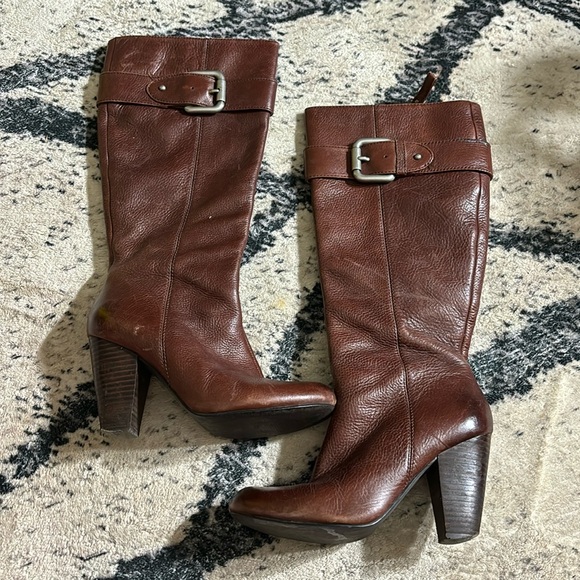 Fossil brown leather knee high boots size 7 - Picture 1 of 3